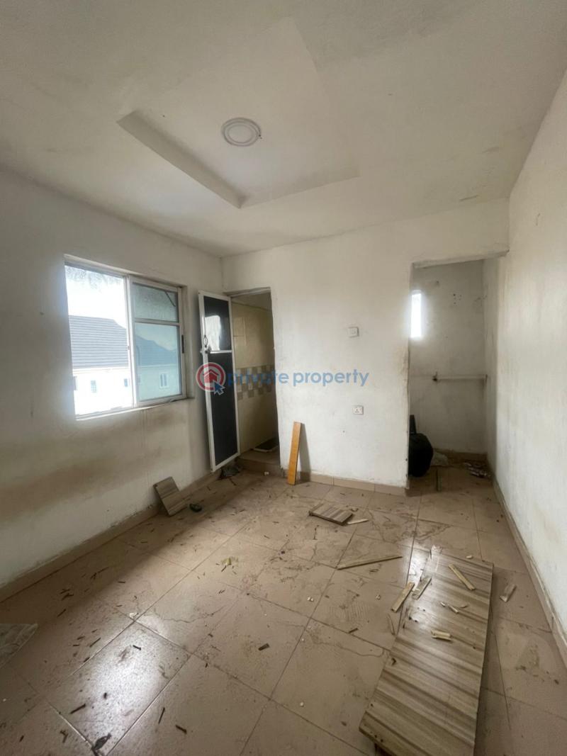 Room self a decent self - 0 1 bedroom Self Contain For Rent Pedro Shomolu Palmgroove Shomolu Lagos - 0