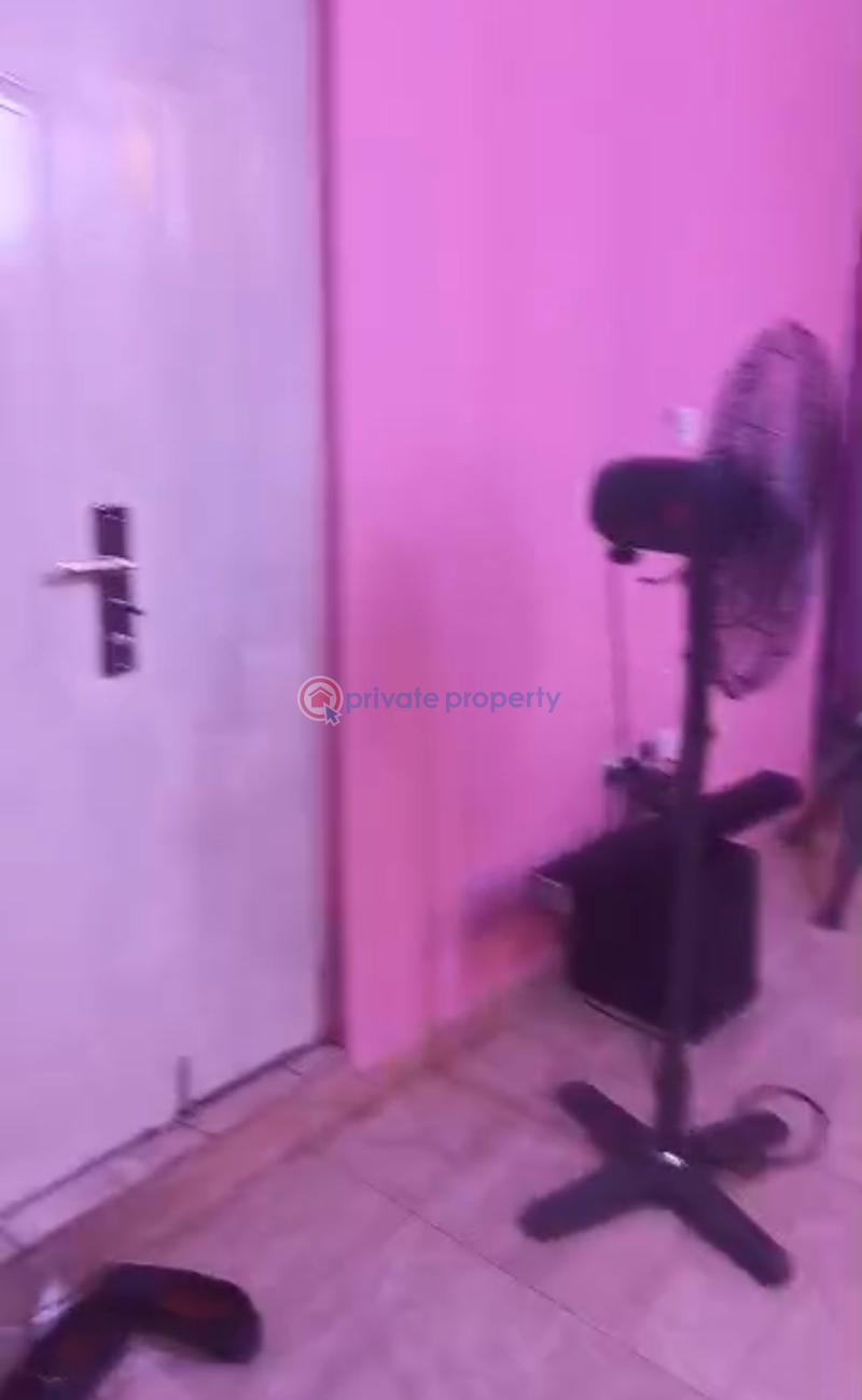 1 bedroom Self Contain For Rent Off Admiralty Way Lekki Phase 1 Lagos - 2