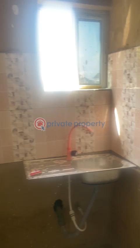 Room self contained - 2 1 bedroom Self Contain For Rent Iwaya Yaba Lagos - 2