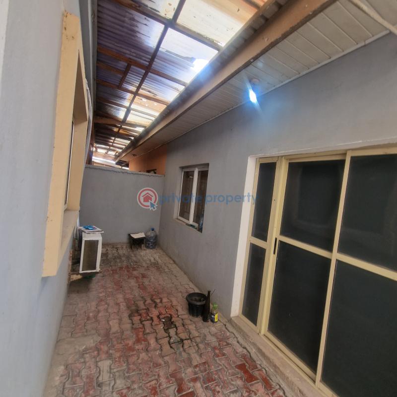 Self Contain For Rent Oniru Victoria Island Lagos - 5