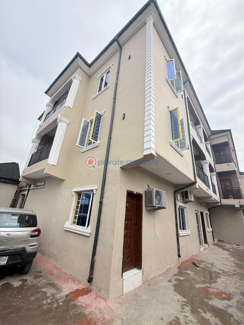 1 bedroom Self Contain For Rent Ogunbadejo Shomolu Onipanu Shomolu Lagos