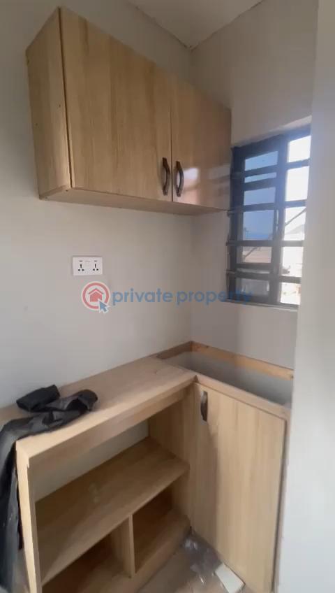 1 bedroom Self Contain For Rent Akoka Yaba Lagos - 3