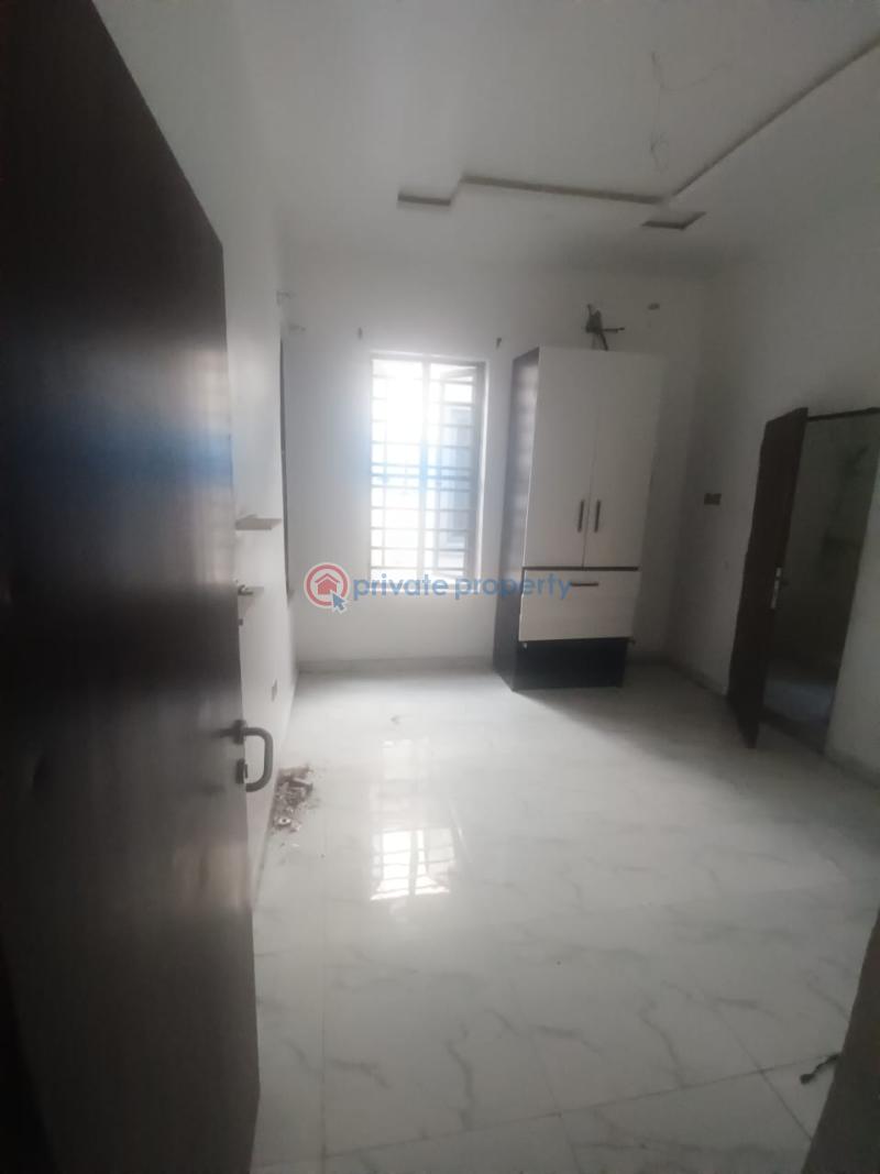 1 bedroom Self Contain For Rent Van Daniel Vgc. Victoria Garden City Lekki Lagos - 4
