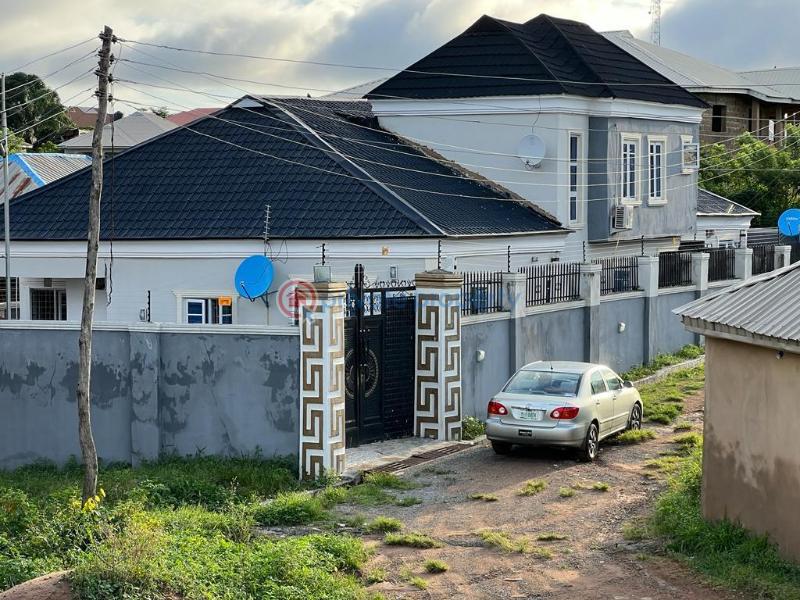 4 bedroom Duplex For Sale Location: Maberi Idishin Liberty Academy, Via Ire Akari, Ajinde Off Akala Express Ibadan, Akala Express Ibadan Oyo