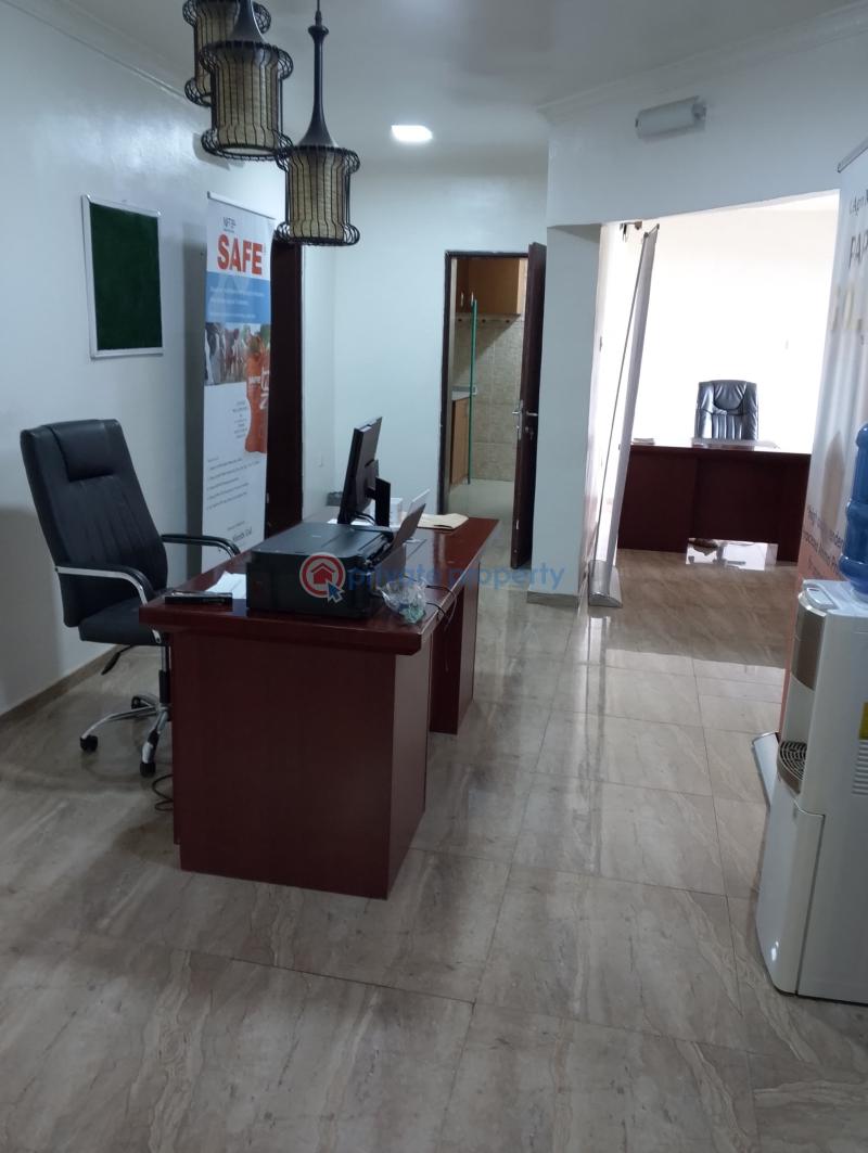 House For Sale At **felele Rab**, Ibadan – *right On A Tarred Road!* Ibadan Oyo - 6