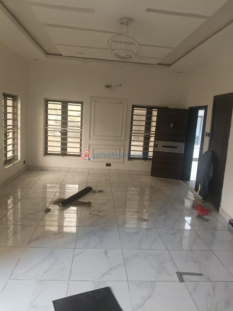 House For Rent Orchid Road Lekki Lagos. Along Lekki Expressway Lagos - 13