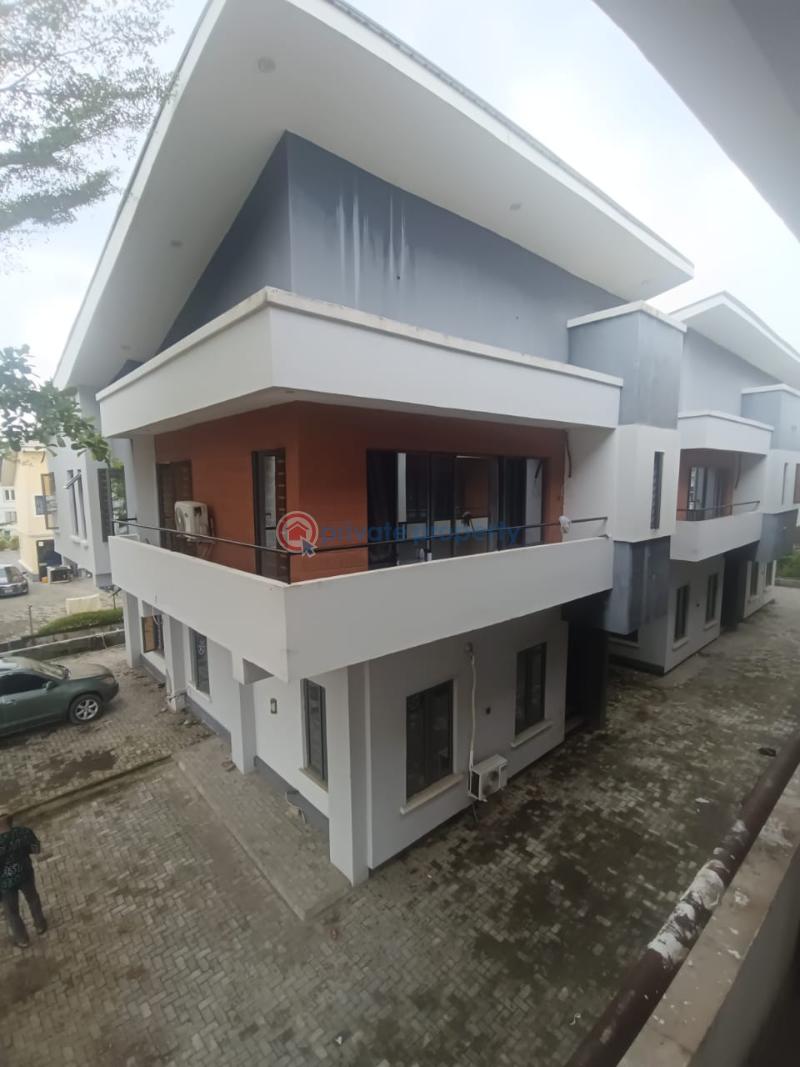 House For Rent Orchid Road Lekki Lagos. Along Lekki Expressway Lagos - 19