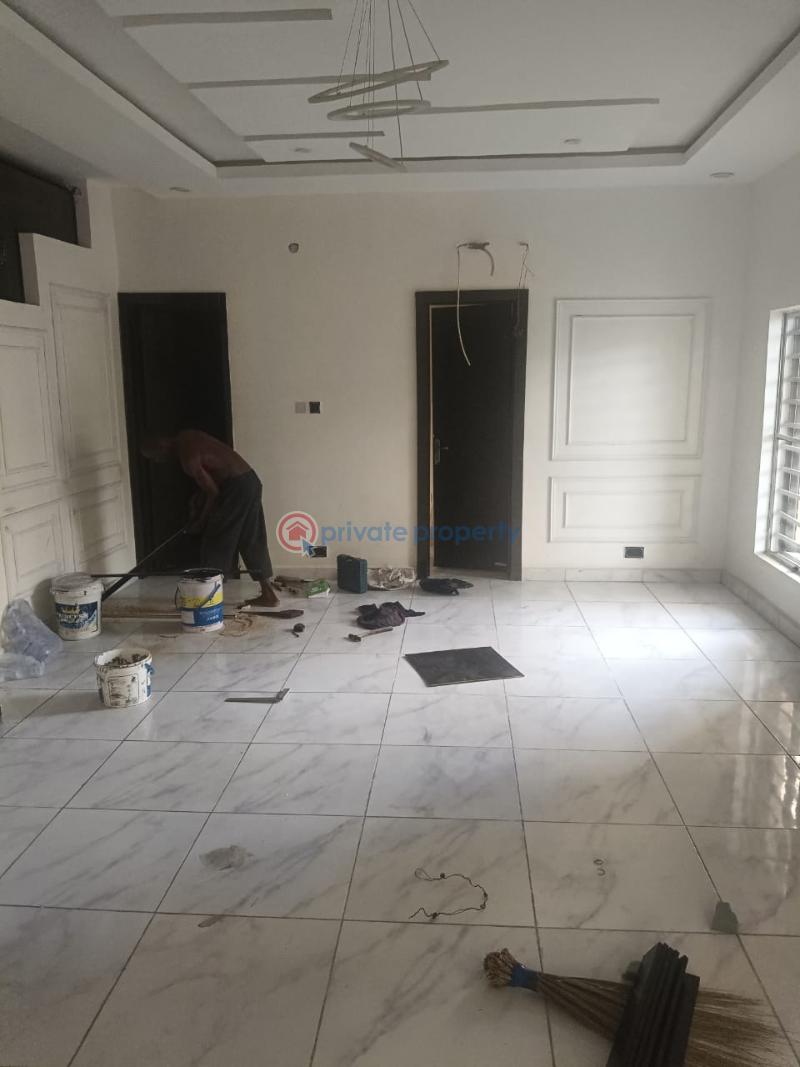 House For Rent Orchid Road Lekki Lagos. Along Lekki Expressway Lagos - 9