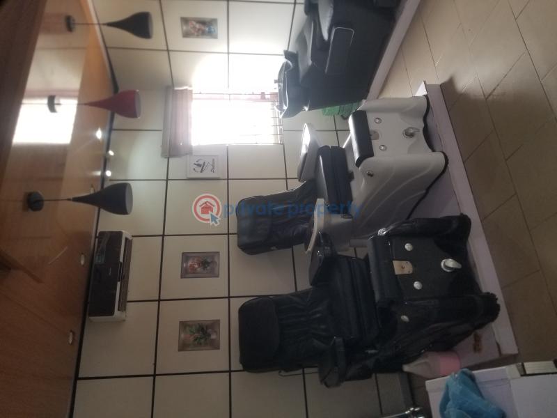 3 bedroom Shop For Sale Onikoko. Abeokuta Ogun - 5