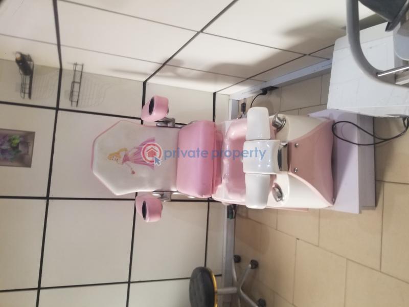 3 bedroom Shop For Sale Onikoko. Abeokuta Ogun - 6