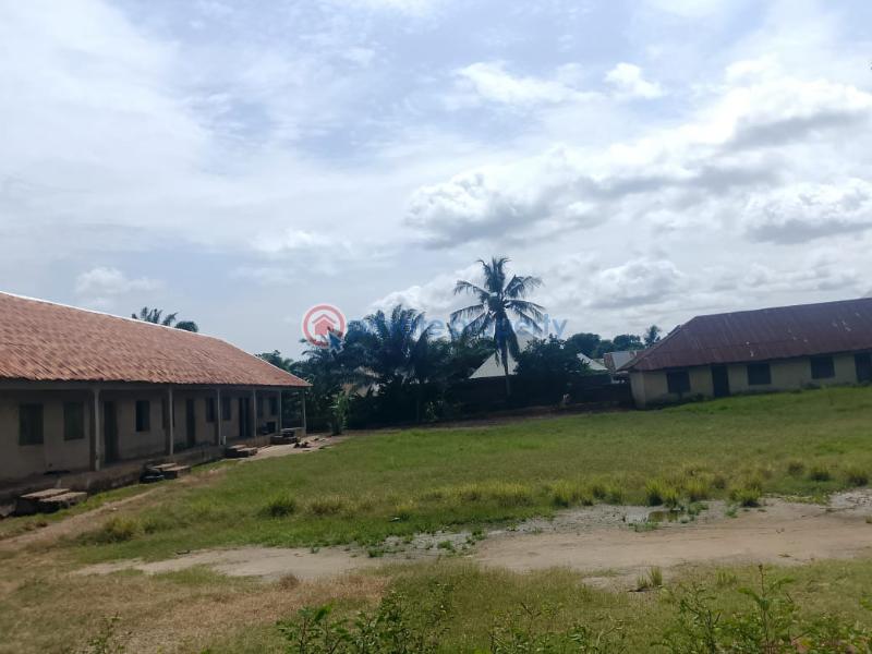 School For Sale Besides Olph Catholic Cathedral Orgem Ukih St Makurdi Benue State Makurdi Benue - 2