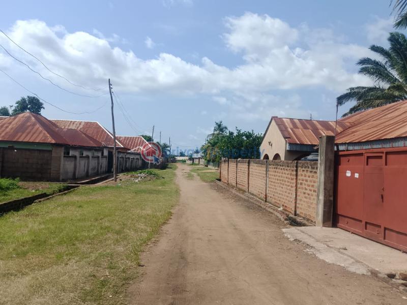 School For Sale Besides Olph Catholic Cathedral Orgem Ukih St Makurdi Benue State Makurdi Benue - 0