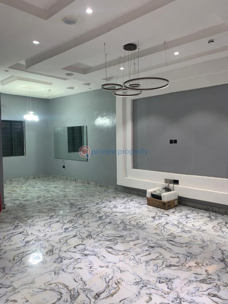 Scintillating modern 4 bedroom house - 1 4 bedroom Duplex For Rent Orchids Road Lekki Phase 2 Lagos - 1