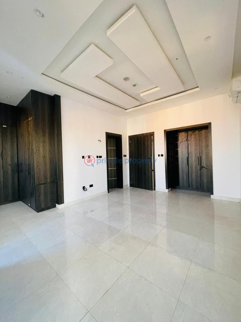 6 bedroom Detached Duplex For Sale Luxury 6 Bedroom Fully Detached Duplex Plus Bq And Pool In A Serene Environment Magodo GRA Phase 2 Kosofe/Ikosi Lagos - 20