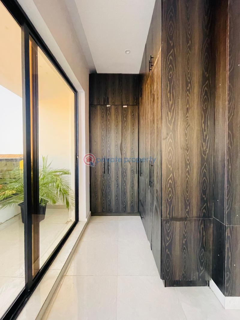 6 bedroom Detached Duplex For Sale Luxury 6 Bedroom Fully Detached Duplex Plus Bq And Pool In A Serene Environment Magodo GRA Phase 2 Kosofe/Ikosi Lagos - 14