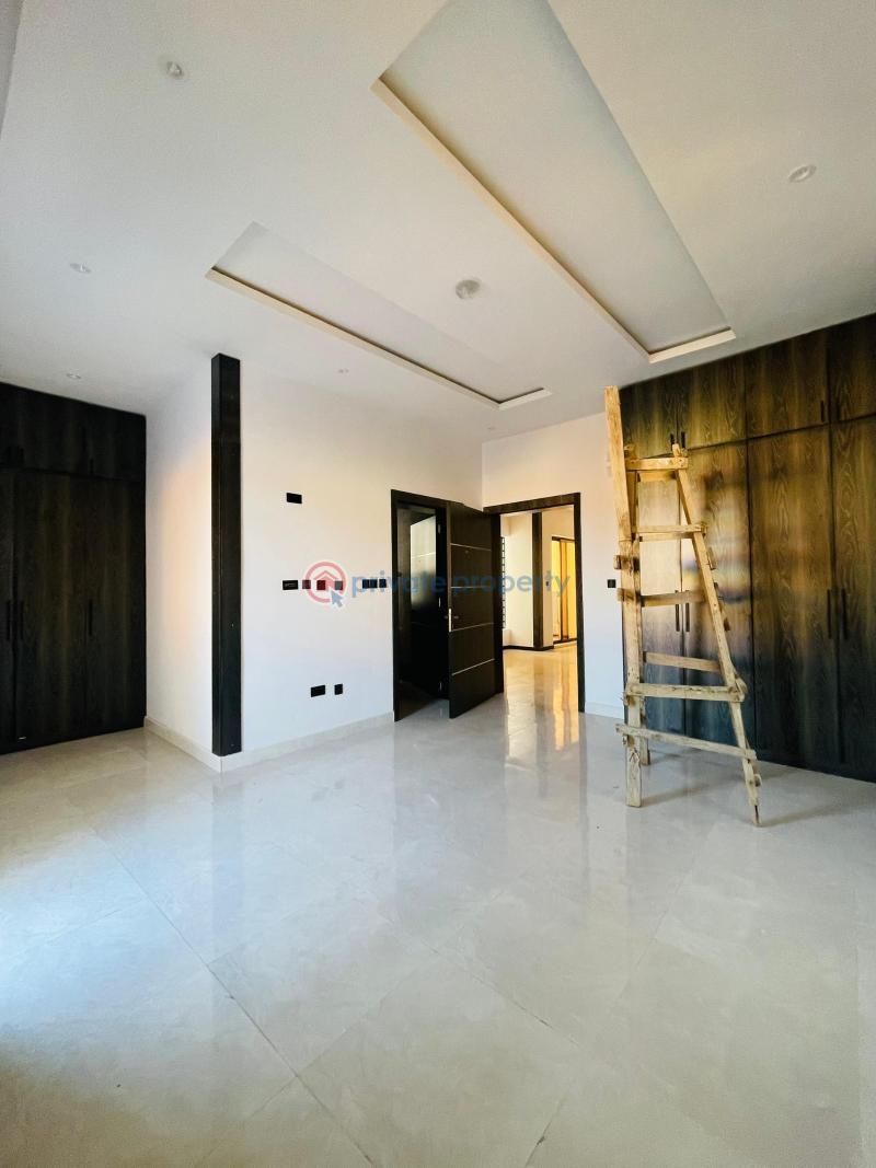 6 bedroom Detached Duplex For Sale Luxury 6 Bedroom Fully Detached Duplex Plus Bq And Pool In A Serene Environment Magodo GRA Phase 2 Kosofe/Ikosi Lagos - 18
