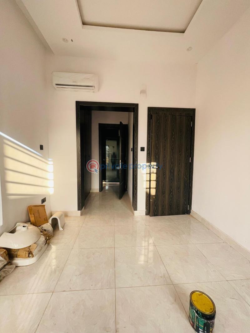 6 bedroom Detached Duplex For Sale Luxury 6 Bedroom Fully Detached Duplex Plus Bq And Pool In A Serene Environment Magodo GRA Phase 2 Kosofe/Ikosi Lagos - 21