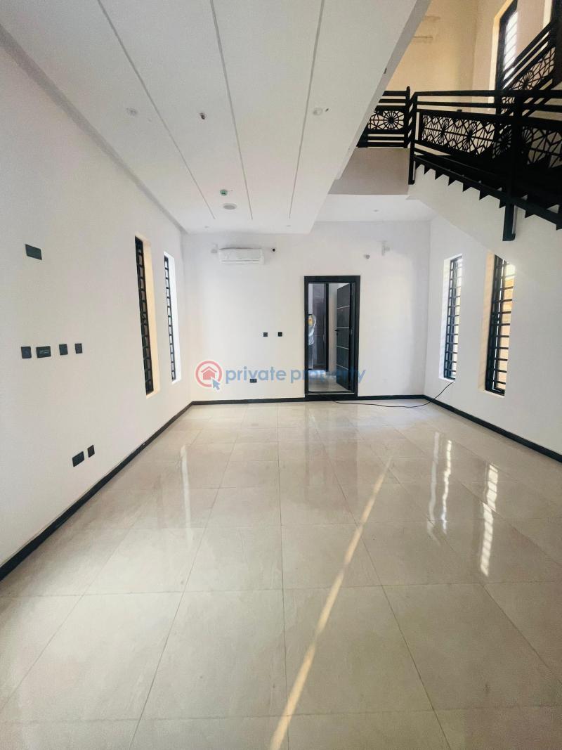 6 bedroom Detached Duplex For Sale Luxury 6 Bedroom Fully Detached Duplex Plus Bq And Pool In A Serene Environment Magodo GRA Phase 2 Kosofe/Ikosi Lagos - 5