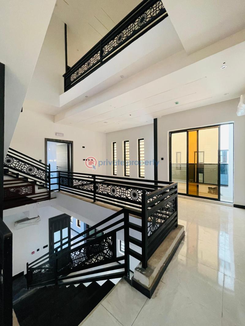 6 bedroom Detached Duplex For Sale Luxury 6 Bedroom Fully Detached Duplex Plus Bq And Pool In A Serene Environment Magodo GRA Phase 2 Kosofe/Ikosi Lagos - 4