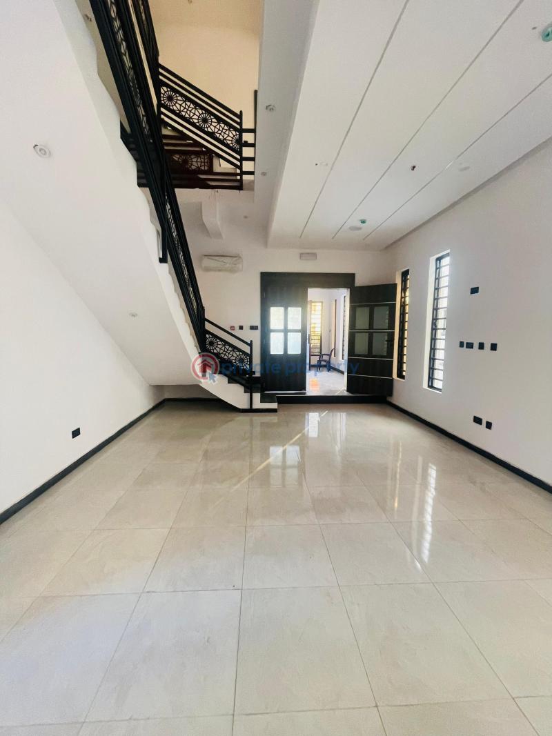 6 bedroom Detached Duplex For Sale Luxury 6 Bedroom Fully Detached Duplex Plus Bq And Pool In A Serene Environment Magodo GRA Phase 2 Kosofe/Ikosi Lagos - 3