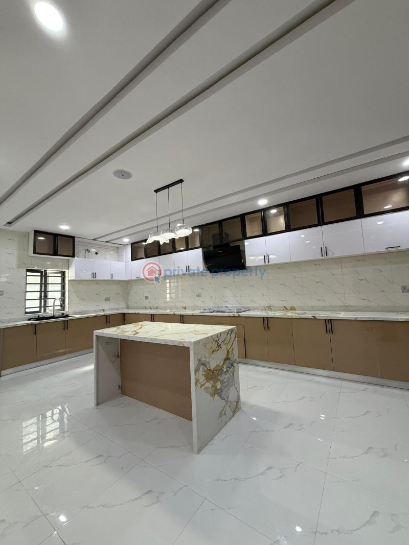 5 bedroom Detached Duplex For Sale Oluyole Estate Ibadan Oyo - 4