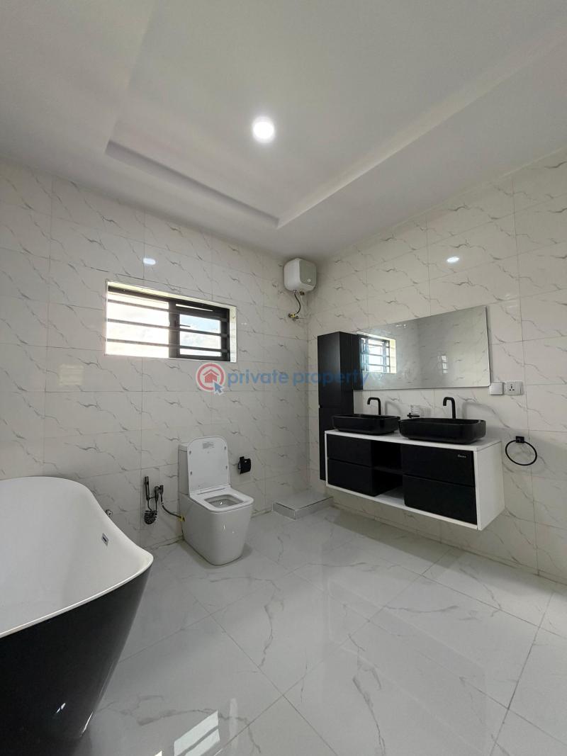 5 bedroom Detached Duplex For Sale Oluyole Estate Ibadan Oyo - 11