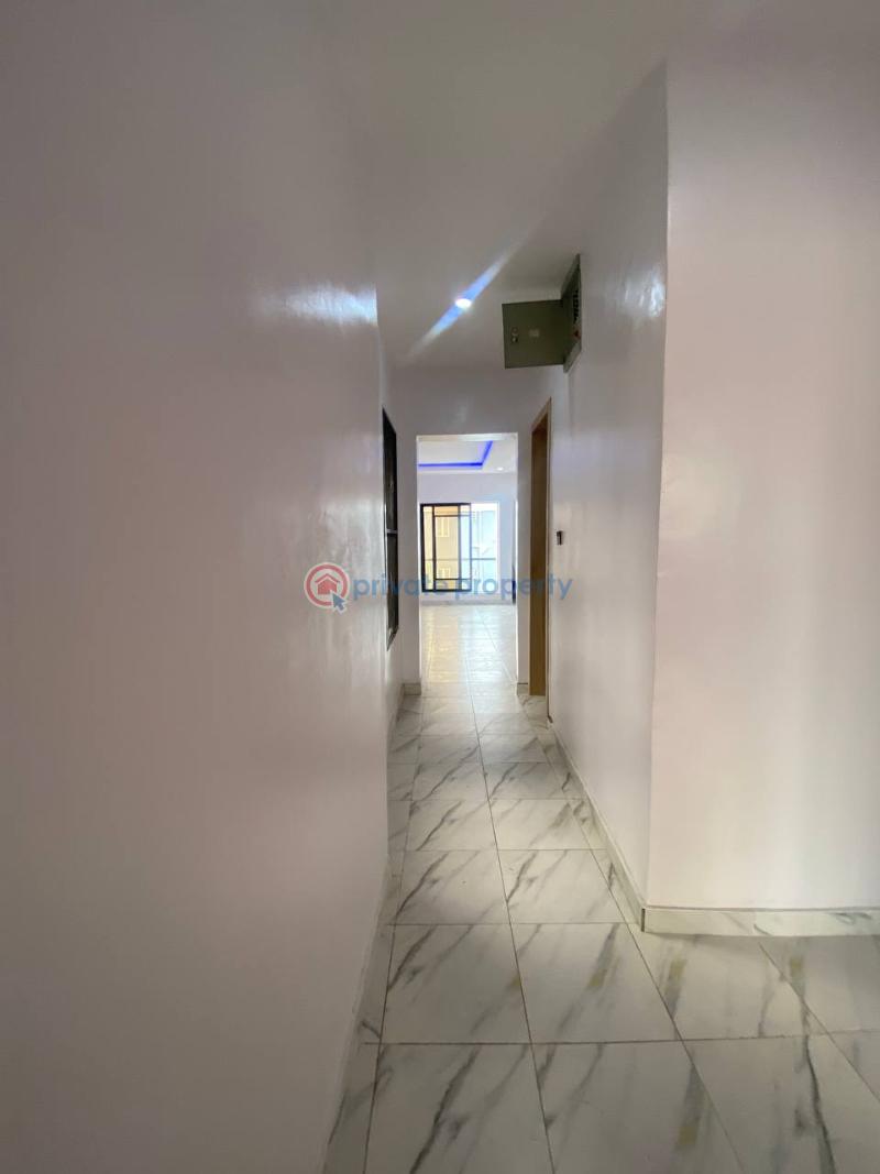 For sale 2 bedroom Flat & Apartment Berra Estate, Chevron Drive, Lekki