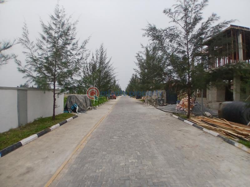 Residential Land For Sale At Pepperoni Bus Stop Off The Lekki Epe Expressway Ajiwe Ajah Lagos - 10