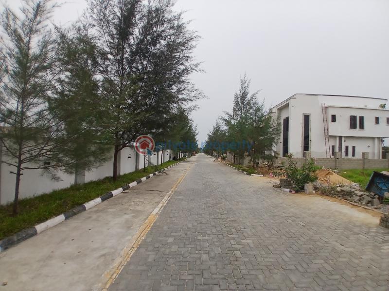 Residential Land For Sale At Pepperoni Bus Stop Off The Lekki Epe Expressway Ajiwe Ajah Lagos - 9