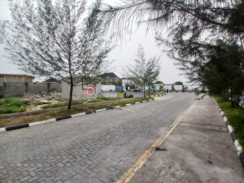 Residential Land For Sale At Pepperoni Bus Stop Off The Lekki Epe Expressway Ajiwe Ajah Lagos - 12
