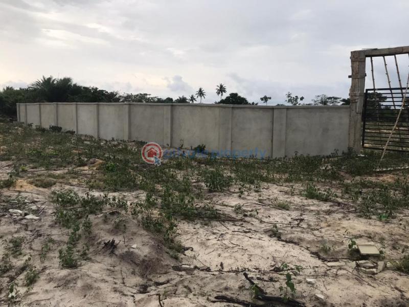 Land For Sale Victoria Court Estate Elerangbe Off Lekki Epe Expressway