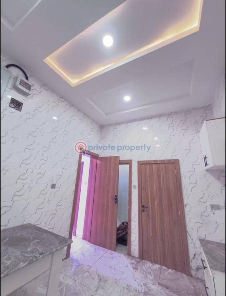 4 bedroom Detached Duplex For Sale Thinkers Corner By Northwest Filling Station And Close The Major Road Enugu Area  - 4