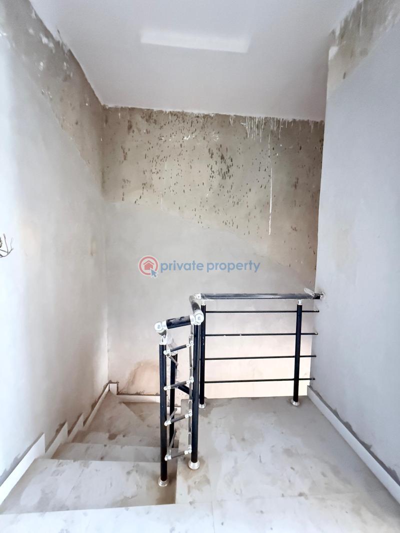 Self compound 3 bedroom terrace duplex - 5 3 bedroom Terrace For Sale Ikota Lekki Lagos - 5