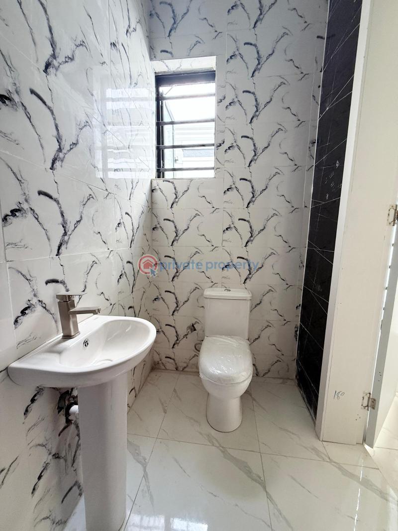 Self compound 3 bedroom terrace duplex in ikota - 14 3 bedroom Terrace For Sale Ikota Lekki Lagos - 14