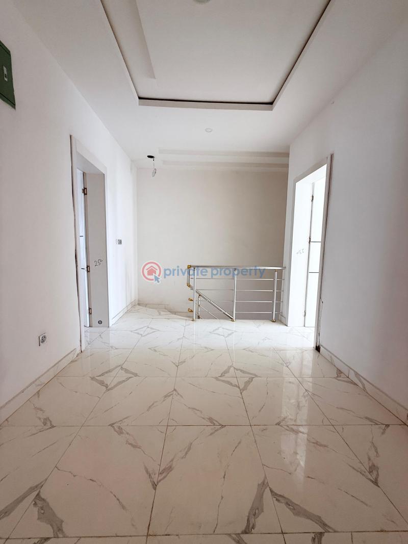 Self compound 3 bedroom terrace duplex in ikota - 18 3 bedroom Terrace For Sale Ikota Lekki Lagos - 18