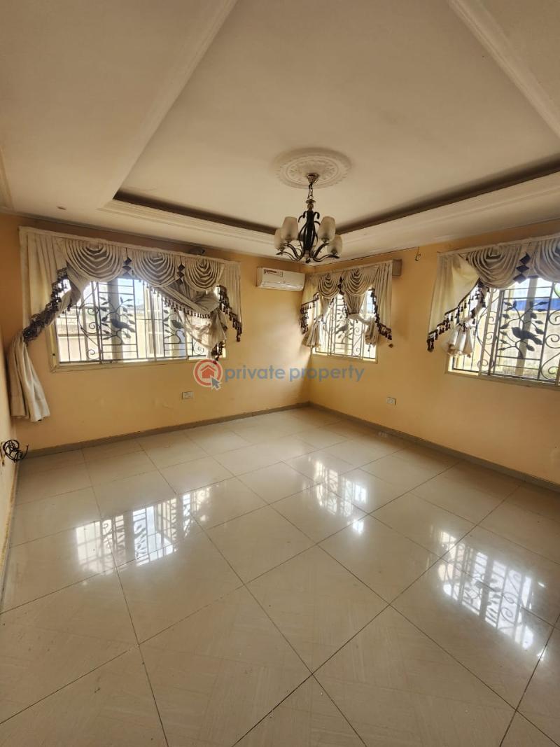 4 bedroom Detached Duplex For Rent Aerodrome Gra Samonda Ibadan Oyo - 10