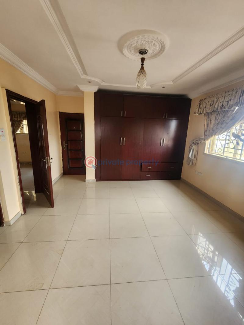 4 bedroom Detached Duplex For Rent Aerodrome Gra Samonda Ibadan Oyo - 3