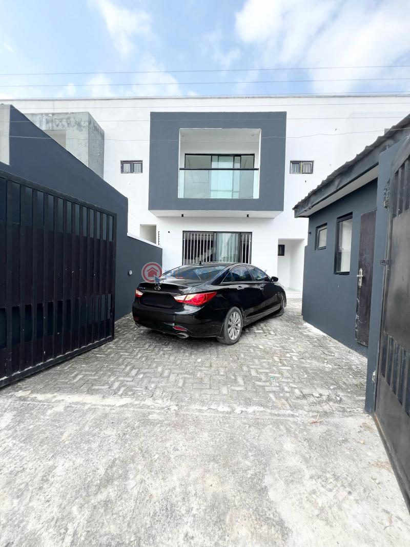 4 bedroom Terrace For Sale Ikota Lekki Lagos - 0