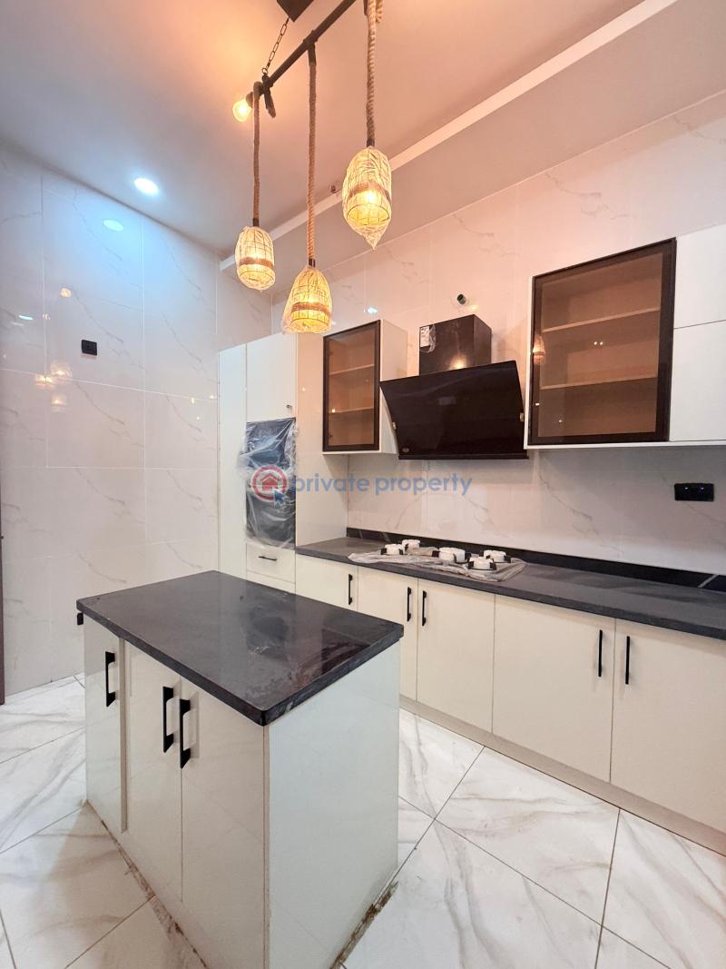 Self compound 4 bedroom terrace in main lekki - 4 4 bedroom Terrace For Sale Main Lekki Phase One Lekki Phase 1 Lagos - 4