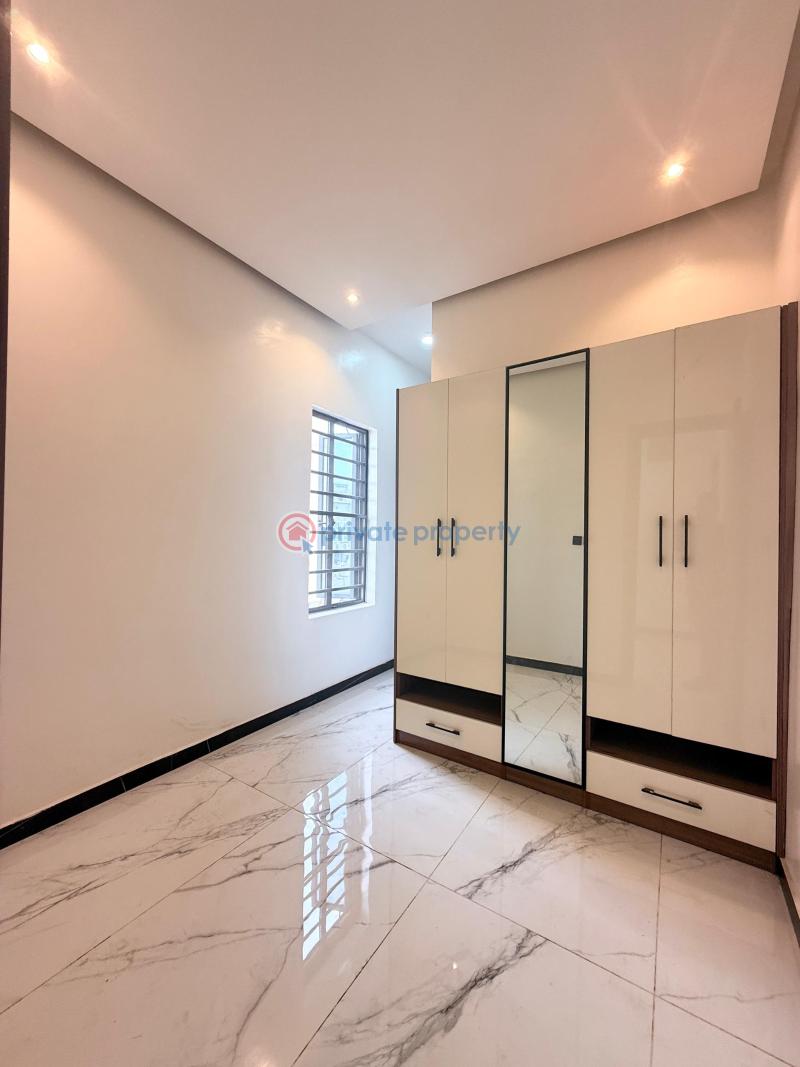 Self compound 4 bedroom terrace in main lekki - 10 4 bedroom Terrace For Sale Main Lekki Phase One Lekki Phase 1 Lagos - 10