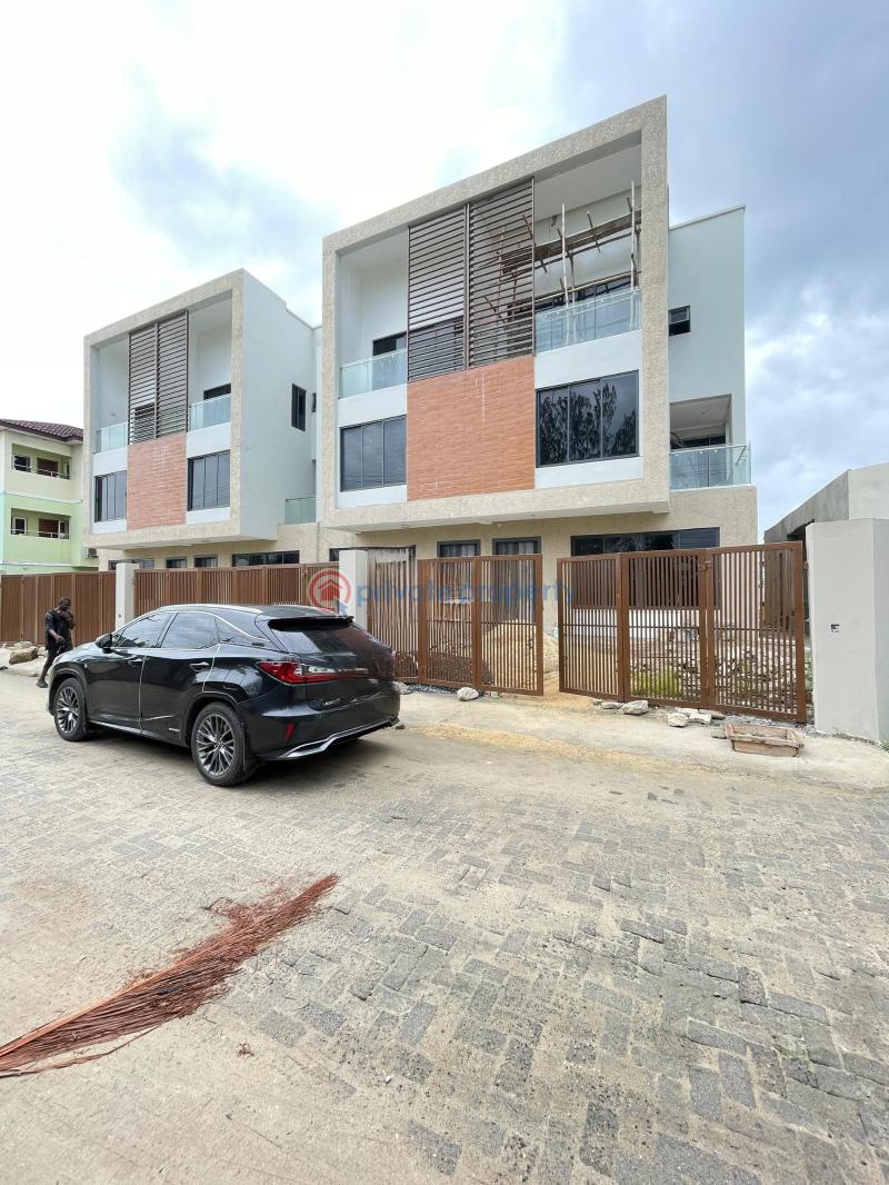 4 bedroom Terraced Duplex For Sale Okate Ikate Elegushi Lekki Lagos - 1