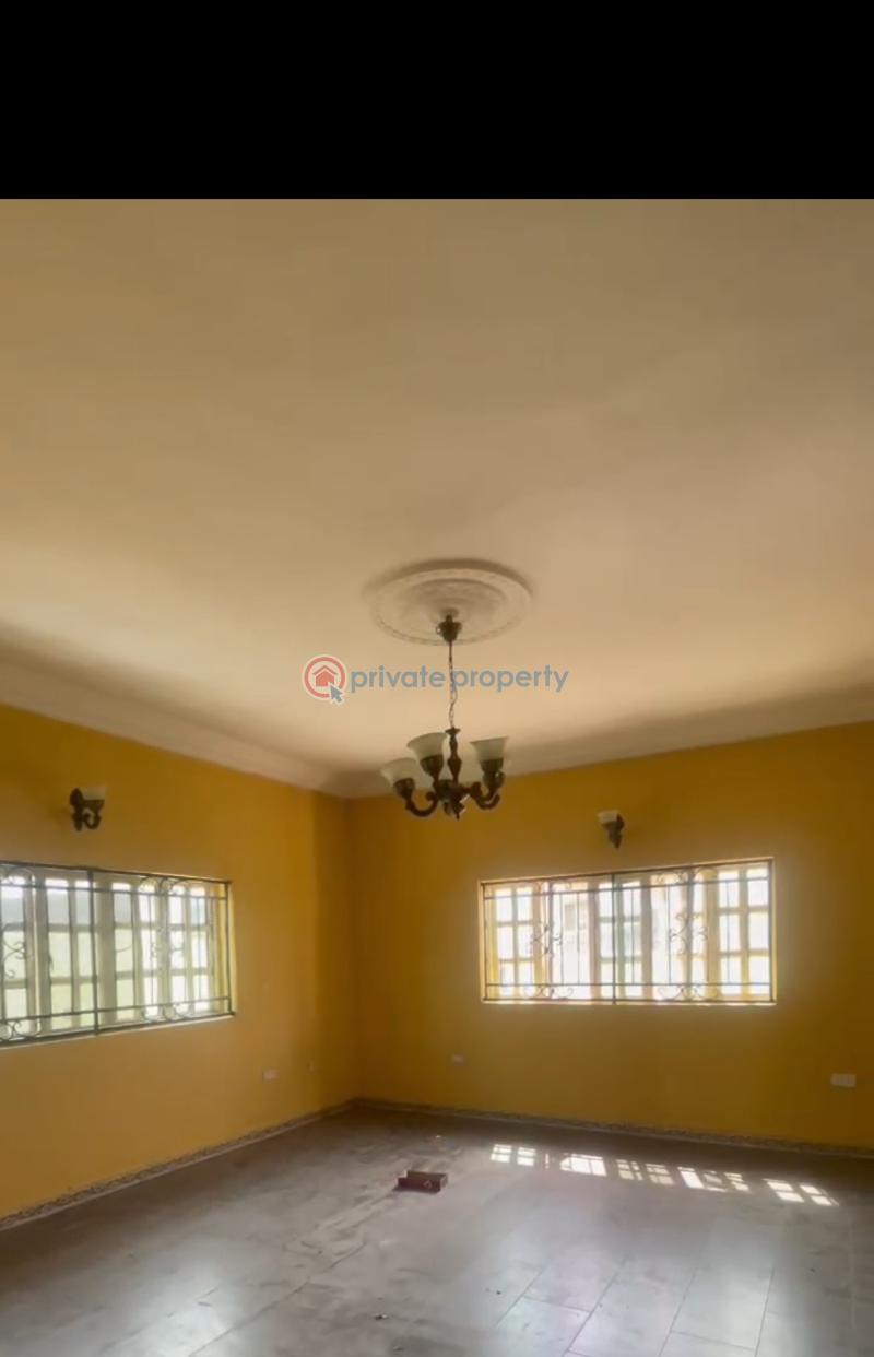 House For Rent Yanbule General Gass Ibadan Ibadan Oyo - 1