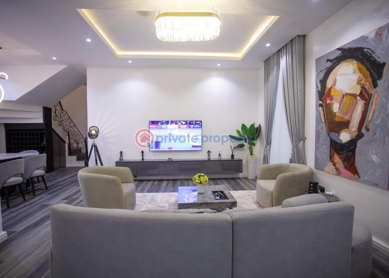 5 bedroom Flat & Apartment Short let Osapa London Lekki Lagos - 0