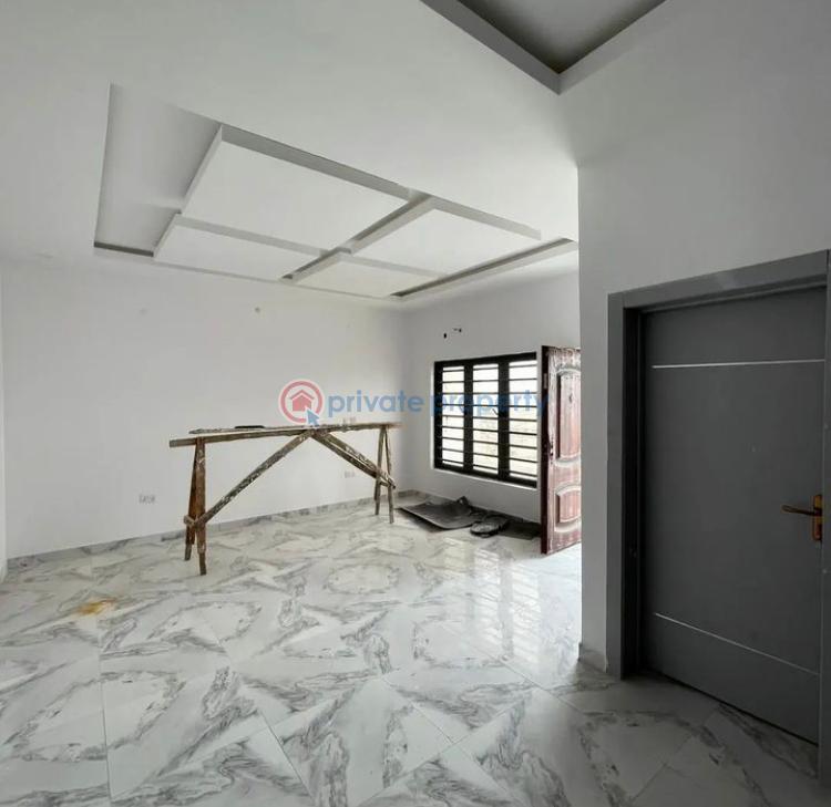 Self compound 6 bedroom terrace and bq - 4 6 bedroom Terraced Duplex For Sale Orchid Lekki Lagos - 4