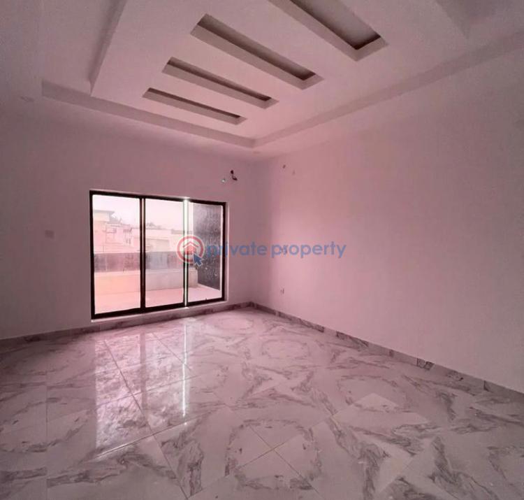Self compound 6 bedroom terrace and bq - 3 6 bedroom Terraced Duplex For Sale Orchid Lekki Lagos - 3