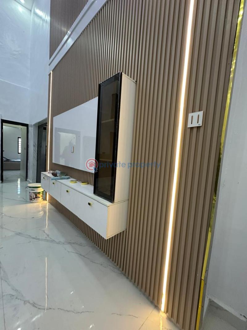3 bedroom Penthouse For Sale Abraham Adesanya Ajah Lagos - 1