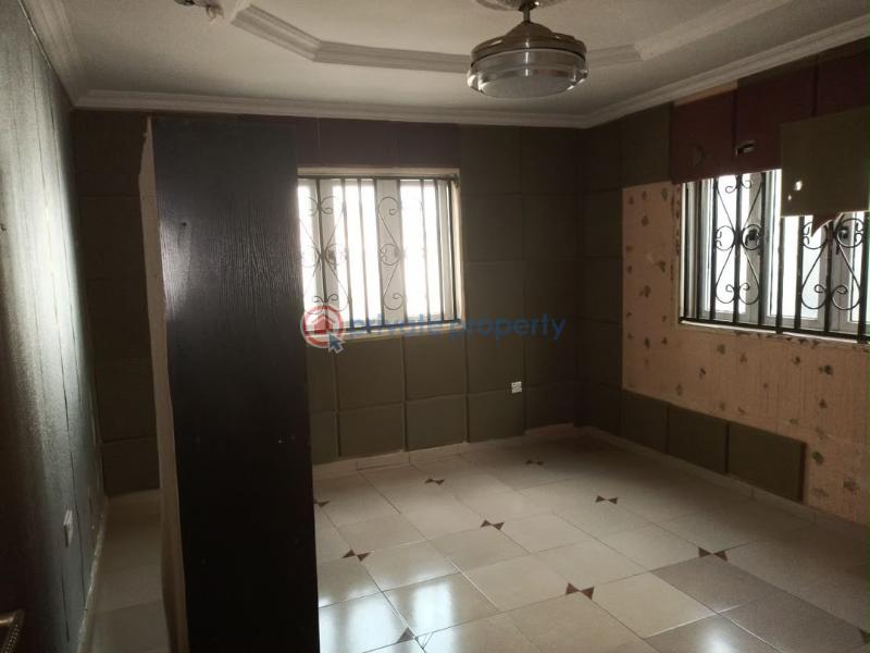 4 bedroom Bungalow For Rent Alaaka Elebu Akala Express Ibadan Oyo - 4
