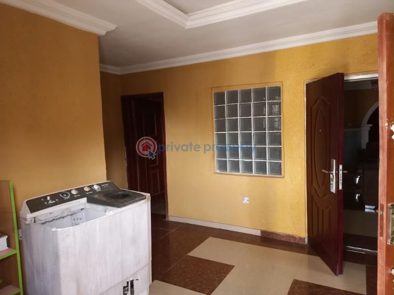 4 bedroom Bungalow For Rent Alaaka Elebu Akala Express Ibadan Oyo - 3