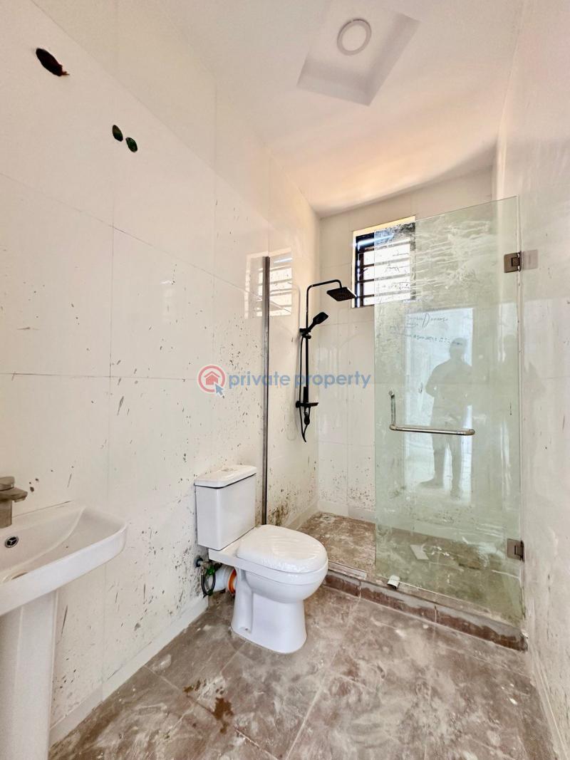 4 bedroom Semi detached Duplex For Sale Ikota Estate Ikota Lekki Lagos - 10