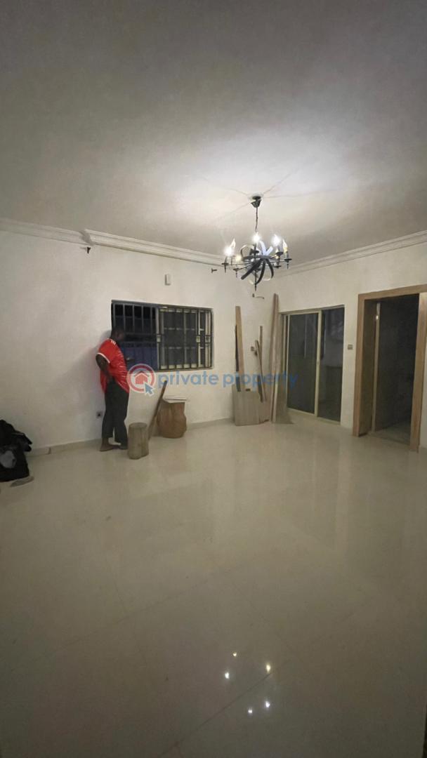 1 bedroom Self Contain For Rent Lekki Phase 1 Lagos - 3